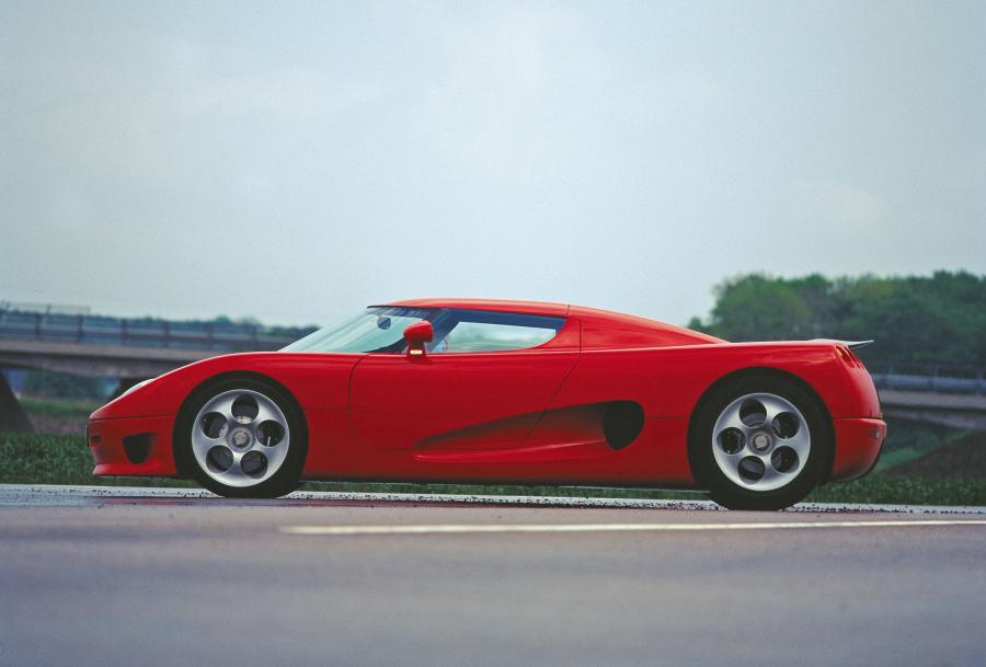  Koenigsegg CC8S (7001) 2002 года  (фото 5 из 13)